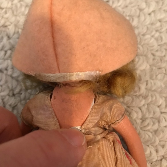 Vintage Story Book Doll 1940s found in trunk - Picture 5 of 7
